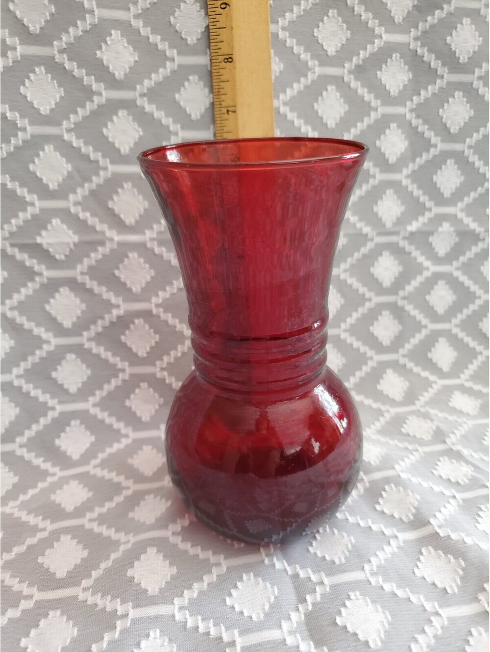 Vintage Anchor Hocking Royal Ruby 6" Vase